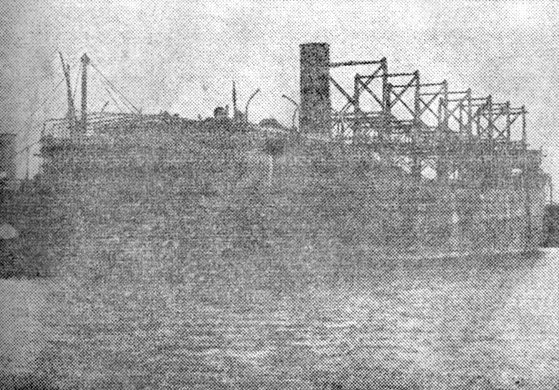 'Нереус' во время постройки. Судно оставило Виргинские острова 10 декабря 1941 года, направляясь в Портленд, штат Мэн, и бесследно исчезло